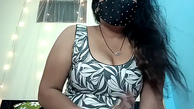 horny milf couple online show from 5, 3, 2026