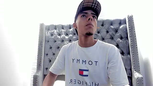 Snapshot of JACCOCK_4 chatting on 27, 10, 2025 JACCOCK 4 online show from 27, 10, 2025