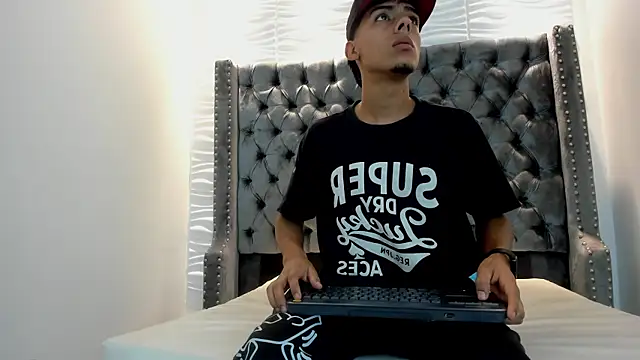 Snapshot of JACCOCK_4 chatting on 29, 10, 2025 JACCOCK 4 online show from 29, 10, 2025