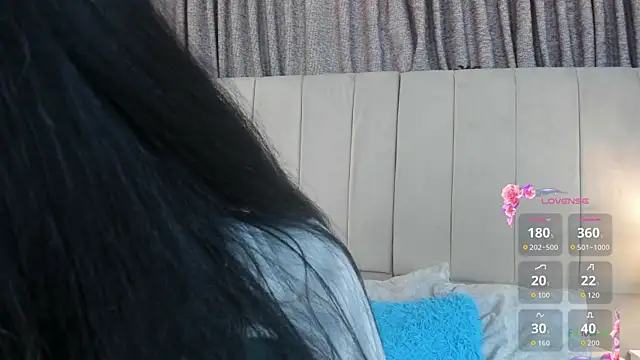 alahia hank online show from 5, 11, 2025