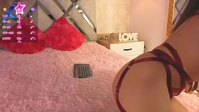 Snapshot of kimhilton_ chatting on 12, 10, 2025 kimhilton online show from 12, 10, 2025