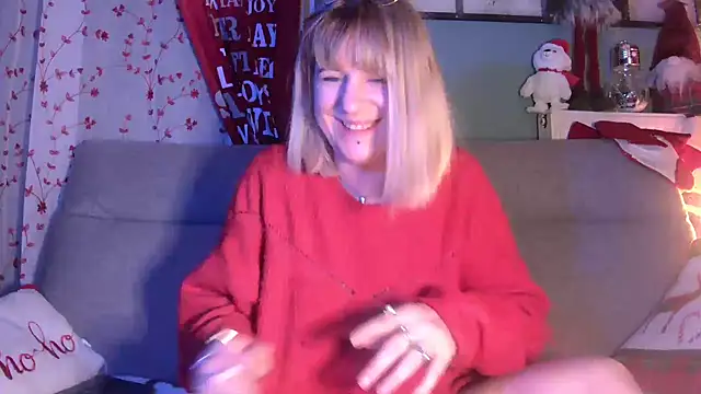 Delichieuse5 online show from 16, 12, 2024