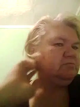 LusiyaGold5 online show from 4, 11, 2025