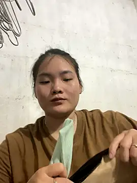 Beautiful-light22 online show from 5, 10, 2025