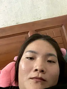 Beautiful-light22 online show from 6, 10, 2025