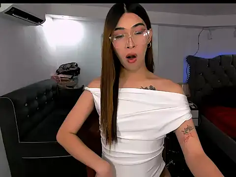 Yourdreamgoddess online show from 20, 6, 2026