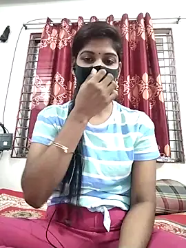 Snapshot of Queen-Any chatting on 12, 10, 2025 Queen-Any online show from 12, 10, 2025