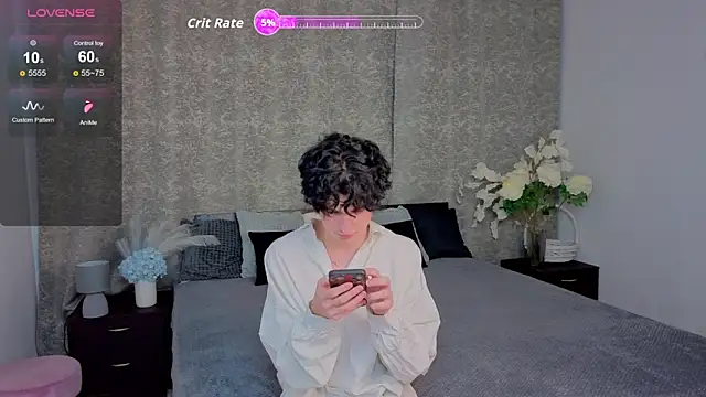 Cute Mike online show from 25, 11, 2025