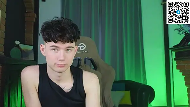 Cute Mike online show from 21, 2, 2026