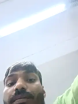 Snapshot of shohrab_hot chatting on 13, 12, 2025 shohrab hot online show from 13, 12, 2025