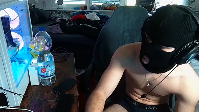 Snapshot of WolkenJunge2006 chatting on 24, 10, 2025 WolkenJunge2006 online show from 24, 10, 2025