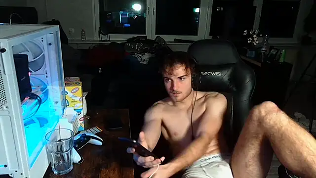 Snapshot of WolkenJunge2006 chatting on 11, 11, 2025 WolkenJunge2006 online show from 11, 11, 2025