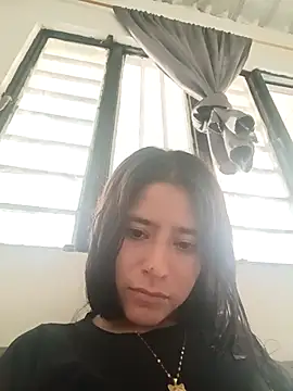 Snapshot of Pussybela chatting on 13, 10, 2025 Pussybela online show from 13, 10, 2025