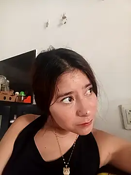 Snapshot of Pussybela chatting on 14, 10, 2025 Pussybela online show from 14, 10, 2025