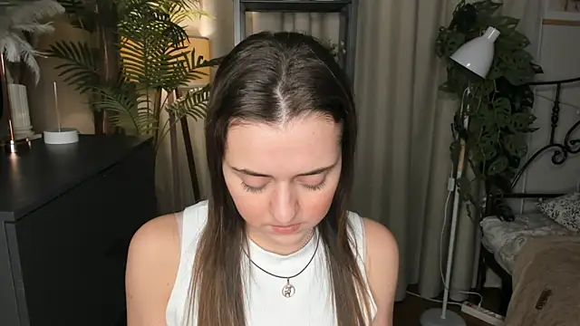 ThelmaJusto online show from 23, 11, 2025