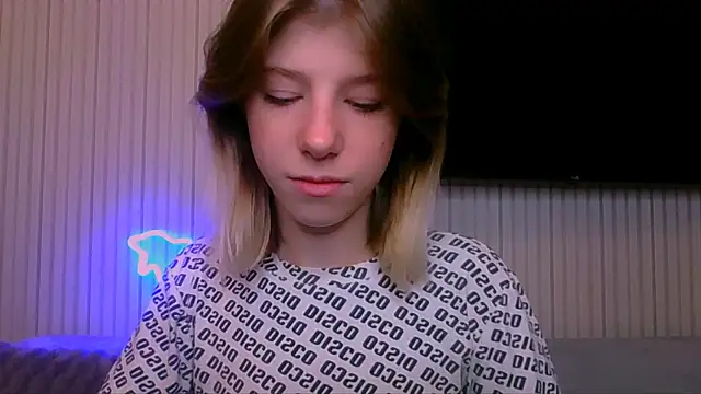 Bellacams online show from 16, 10, 2025