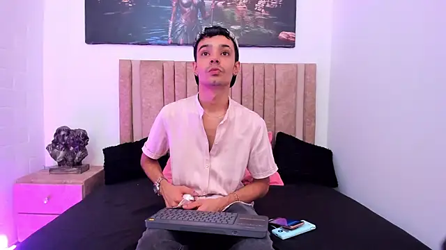 Timothe Evans online show from 15, 11, 2025