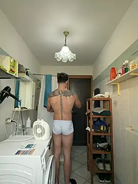 Snapshot of Al3xox02 chatting on 13, 1, 2026 Al3xox02 online show from 13, 1, 2026