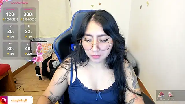 LoveLyy- online show from 16, 12, 2025