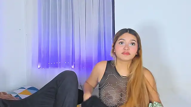 Sexy Couple Xx online show from 23, 10, 2025