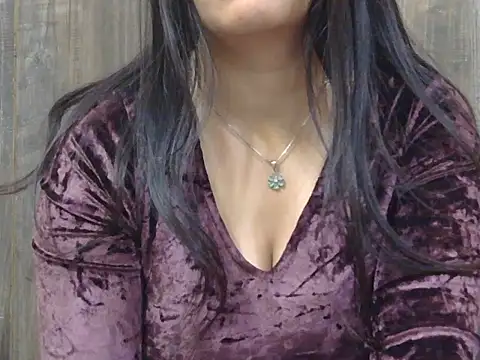 Hot Meadow online show from 5, 12, 2025