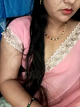 Snapshot of Rashmi_011 chatting on 20, 4, 2026 Rashmi 011 online show from 20, 4, 2026
