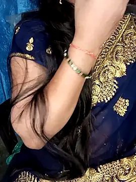 Snapshot of Rashmi_011 chatting on 20, 4, 2026 Rashmi 011 online show from 20, 4, 2026