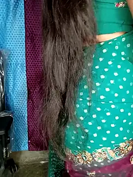 Snapshot of Rashmi_011 chatting on 23, 4, 2026 Rashmi 011 online show from 23, 4, 2026