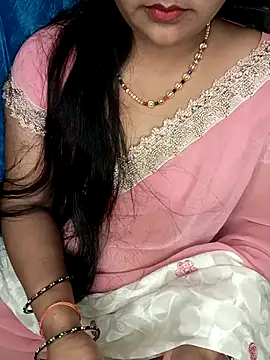 Snapshot of Rashmi_011 chatting on 28, 4, 2026 Rashmi 011 online show from 28, 4, 2026