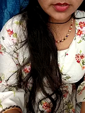 Snapshot of Rashmi_011 chatting on 1, 5, 2026 Rashmi 011 online show from 1, 5, 2026