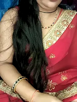 Snapshot of Rashmi_011 chatting on 3, 5, 2026 Rashmi 011 online show from 3, 5, 2026