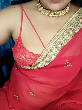 Snapshot of Rashmi_011 chatting on 27, 5, 2026 Rashmi 011 online show from 27, 5, 2026