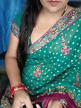 Snapshot of Rashmi_011 chatting on 8, 6, 2026 Rashmi 011 online show from 8, 6, 2026