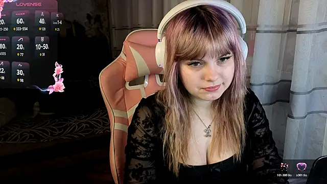 KristiBloom online show from 27, 3, 2026