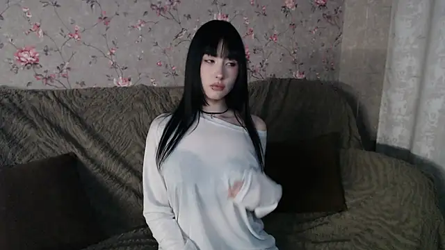 NaemiiBlush online show from 9, 1, 2026