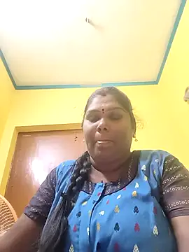 Snapshot of harini89 chatting on 7, 10, 2025 harini89 online show from 7, 10, 2025