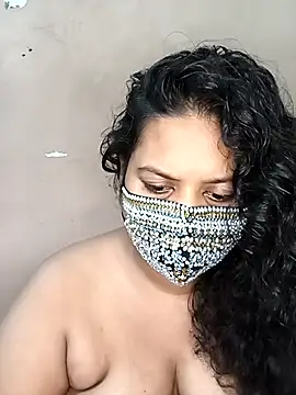 Snapshot of Mallika-collage chatting on 23, 11, 2025 Mallika-collage online show from 23, 11, 2025