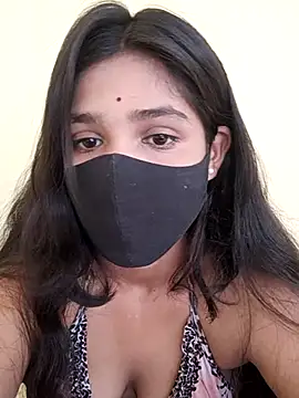 Snapshot of Beautiful_Eye chatting on 12, 10, 2025 Beautiful Eye online show from 12, 10, 2025