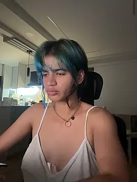 Snapshot of sukulaurens chatting on 16, 5, 2026 sukulaurens online show from 16, 5, 2026