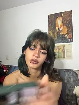 Snapshot of sukulaurens chatting on 10, 6, 2026 sukulaurens online show from 10, 6, 2026
