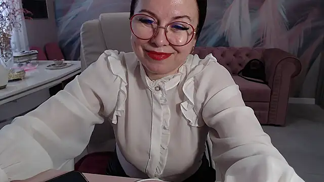 Snapshot of Arisa5000 chatting on 1, 2, 2025 Arisa5000 online show from 1, 2, 2025