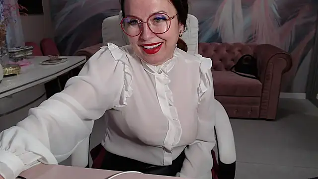 Snapshot of Arisa5000 chatting on 1, 2, 2025 Arisa5000 online show from 1, 2, 2025