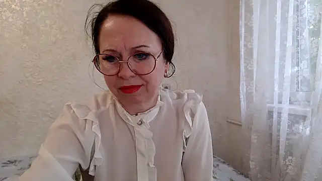 Snapshot of Arisa5000 chatting on 15, 9, 2025 Arisa5000 online show from 15, 9, 2025