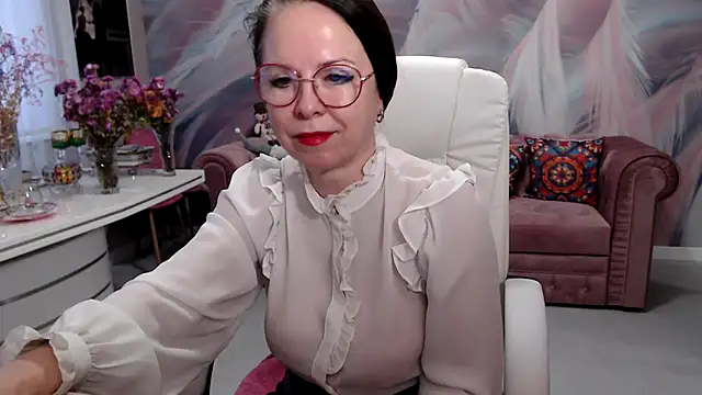 Snapshot of Arisa5000 chatting on 18, 11, 2025 Arisa5000 online show from 18, 11, 2025