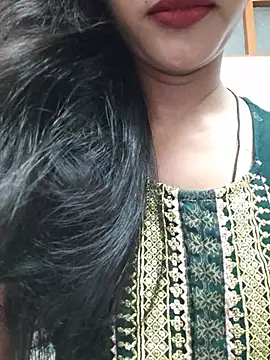 Snapshot of anjali2351 chatting on 15, 7, 2026 anjali2351 online show from 15, 7, 2026