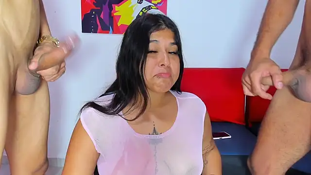 Snapshot of Lindaprincedemon chatting on 12, 11, 2025 Lindaprincedemon online show from 12, 11, 2025