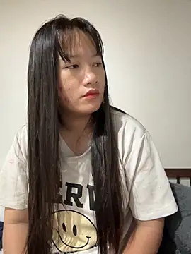 TrangNemo online show from 9, 11, 2025