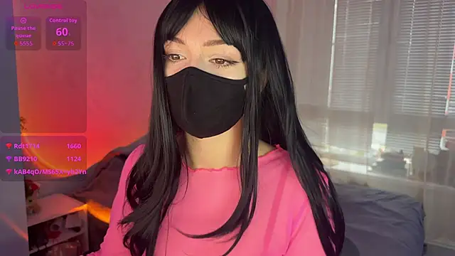  Cats eyes  online show from 18, 10, 2025