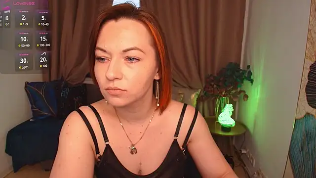 Snapshot of Serena_Foxxx chatting on 29, 5, 2026 Serena Foxxx online show from 29, 5, 2026