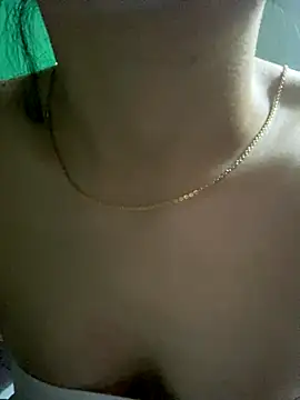 Snapshot of -Harper- chatting on 15, 10, 2025 -Harper- online show from 15, 10, 2025